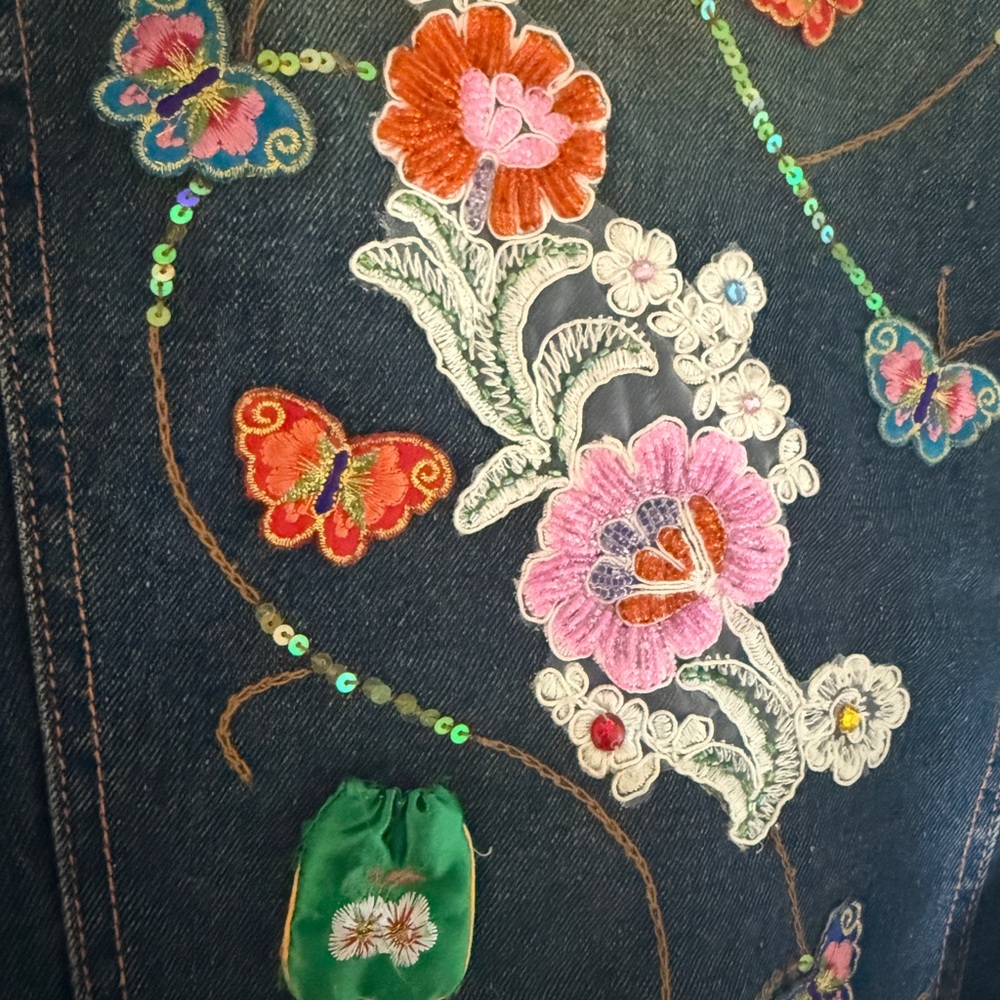 Vintage 90s Fur Denim Jacket Small Embroidered Patches, Beads Floral Butterfly - Picture 9 of 13